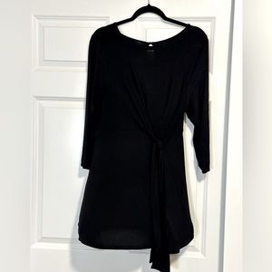 AGlo Maternity Long Sleeve Mock Wrap Dress. X-Large